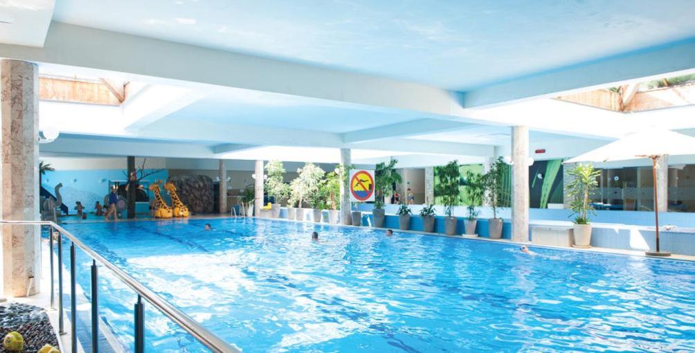 Vacationclub - Wita Stwosza 8 Apartament 1 카르파츠 외부 사진